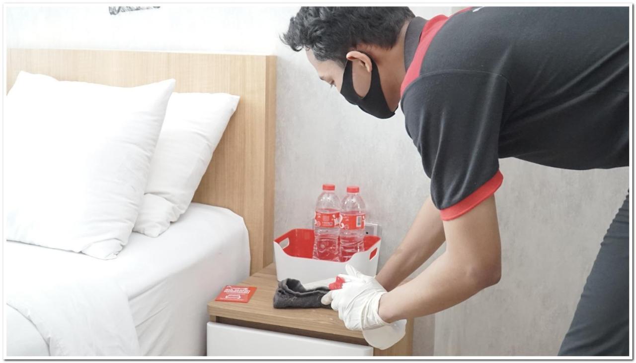 Reddoorz Plus Near Chadstone Mall Bekasi Luaran gambar